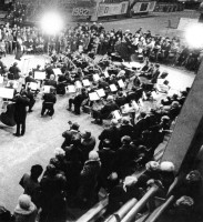 14. Концерт оркестра Т. Хренникова в цехе N6 ЧТПЗ, 1982 г.